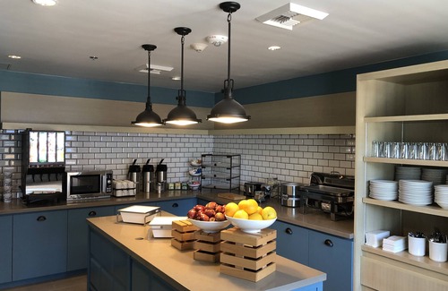 Southside Hotel | Country Inn & Suites by Radisson, Flagstaff Downtown, AZ