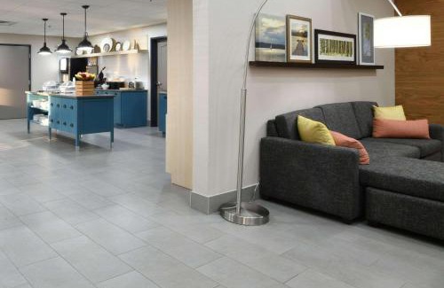 Wheatland Hotel | Country Inn & Suites by Radisson, Oklahoma City Airport, OK