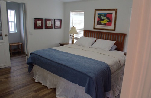 Cunningham House | Country Living. 10 minutes to Moses Lake, 10 minutes to Warden