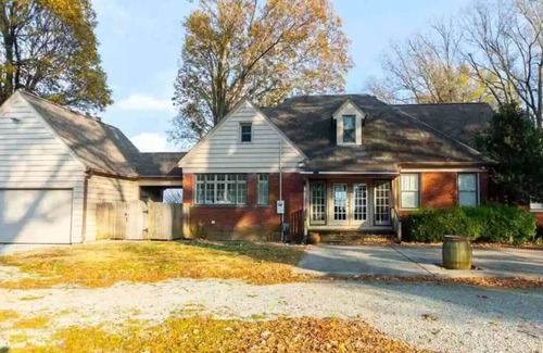Driver House | Country Refuge on 5 acres (3 BR/2BA)