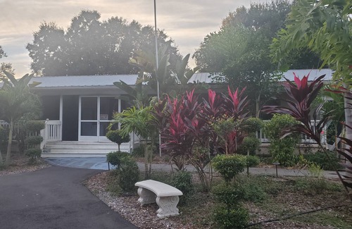 Parrish House | Country retreat -Private Room/Entrance Bradenton/Parrish/Lakewood Ranch