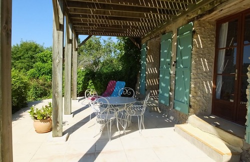 Chalais Cottage | Countryside gite with 5 bedrooms and pool, short drive from Chalais, 2 terraces