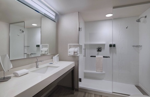 Richmond Heights Hotel | Courtyard by Marriott St. Louis Brentwood