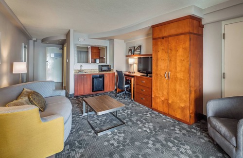 Jacksonville Beach Resort | Courtyard by Marriott Jacksonville Beach Oceanfront