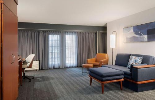 New Albany Hotel | Courtyard by Marriott Columbus New Albany