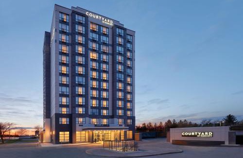Rosemount Hotel | Courtyard by Marriott Kitchener