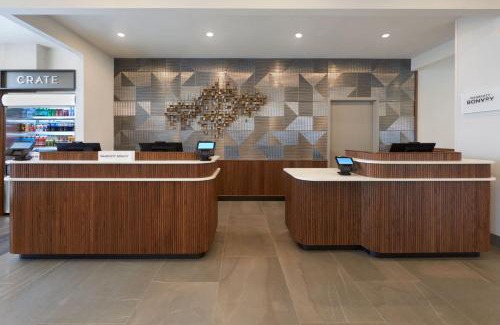 Rosemount Hotel | Courtyard by Marriott Kitchener