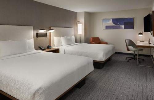 Rosemount Hotel | Courtyard by Marriott Kitchener