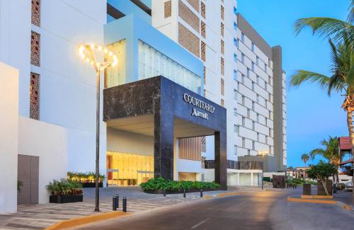 Zona Dorada Hotel | Courtyard by Marriott Mazatlan Beach Resort