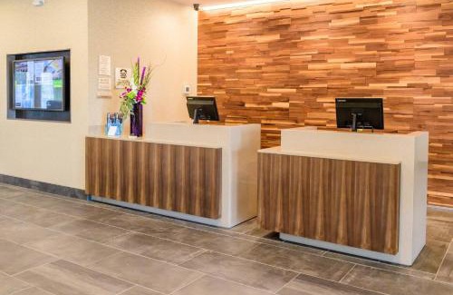 Lake Jackson Hotel | Courtyard by Marriott Lake Jackson