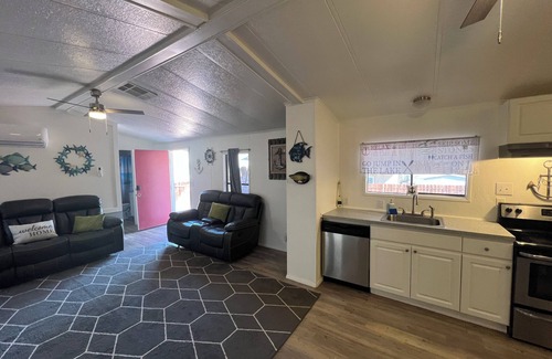 Cienega Springs House | Cove Beach Hideaway