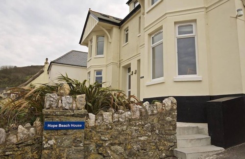 Hope-Cove Cottage | COVE VIEW, pet friendly, with a garden in Hope Cove