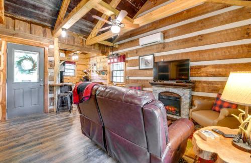 Cosby House | Covered Deck and Fire Pit Smoky Mountain Cabin