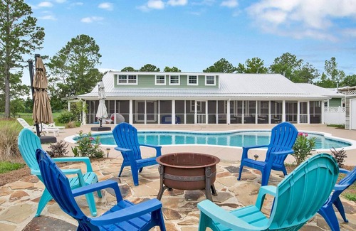 Fairhope RV Rental | Covered RV LOT on a Private Ranch! + Utility Hookups + Amenities!