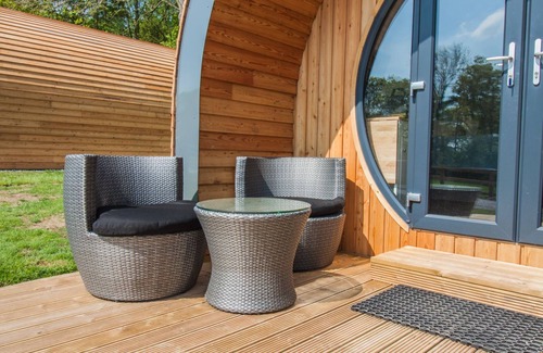 Pickering Cabin | Cowslip Pod - Glamping for 4 Guests
