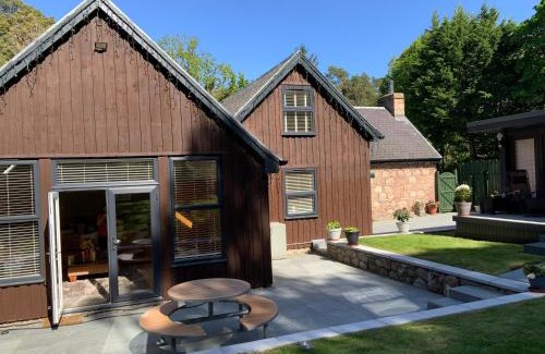 Coylumbridge House | Coylumbridge Cottage