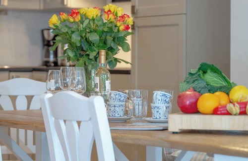 Keitum Apartment | Coziness in its most beautiful form, Ellerweih in the captain's village of Keitum.