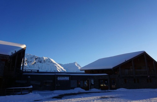 Orcieres-Merlette Apartment | Cozy 1-Bedroom Apartment for 4 with Parking in Merlette, Orcières