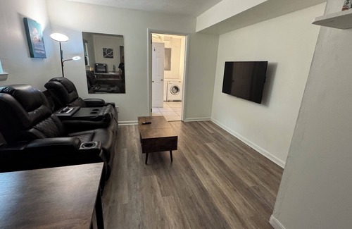 Norfolk - Virginia Beach Apartment | Cozy 1-bedroom apartment in amazing Virginia Beach with WiFi, AC