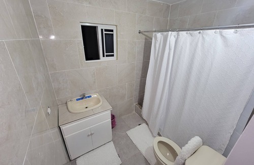 Albion Apartment | Cozy 1-bedroom apartment with WiFi, AC in lovely Montego Bay