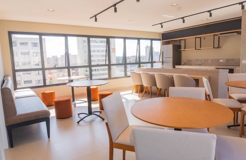 Matriz Apartment | Cozy 1-bedroom apartment in marvelous Centro Curitiba with AC, WiFi