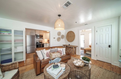 Savannah Beach Condo | Cozy 1-bedroom condo on fabulous Tybee Island 2 blocks from the beach