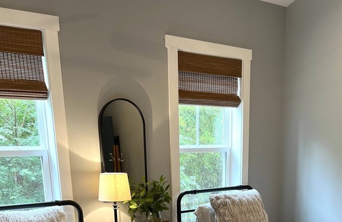 Old Town Cottage | Cozy 1-bedroom cottage in the Village of Pinehurst