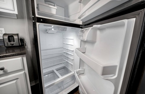 Centerton Apartment | Cozy 1BD Near Walmart HQ | Long Stay Discounts R1