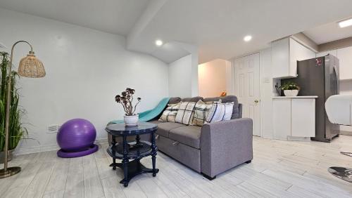 Alcona Apartment | Cozy 1BR Garden Suite Innisfil Beach Park