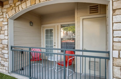 McNeil Apartment | Cozy 1BR in Champion City Park 7529