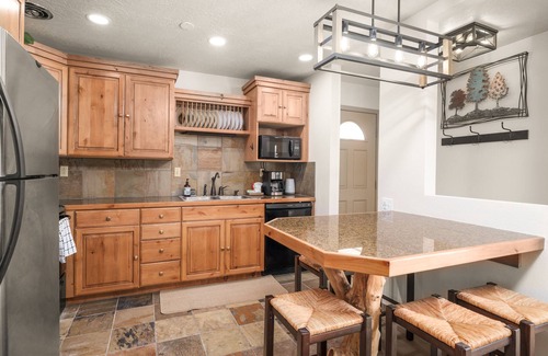 Brian Head Condo | Cozy 2-Bed Mountain Condo with Stunning Views & Private Patio