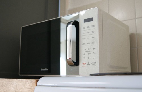 Boston Apartment | Cozy 2 Bedroom Apartment With Free On-site Parking