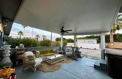 Cathedral City Cove House | Cozy 2-bedroom bungalow in charming Cathedral City Cove