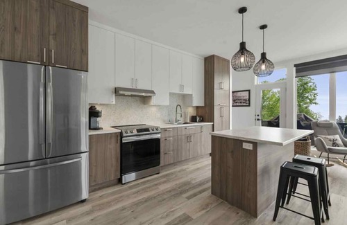 Baie-St-Paul Ski Chalet | Cozy 2-bedroom chalet in enchanting Baie-Saint-Paul with WiFi, AC