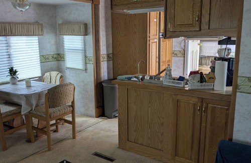Frontier Homesites House | Cozy 2-bedroom RV in charming Flagstaff with AC, WiFi