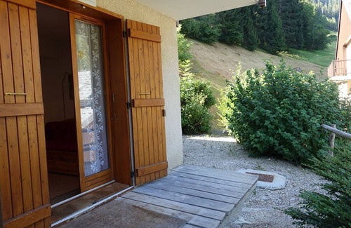 Beaufort Apartment | Cozy 2-BR Apartment with Fireplace, Terrace, and Ski Access in Arêches-Beaufort