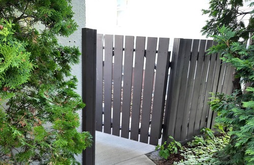 Saskatoon Downtown House | Cozy 2 BR basement suite in Varsity View near RUH