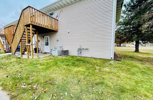 Valley Springs Apartment | Cozy 2bd Apartment Near I-90 Pets Welcome