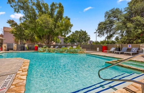 Milwood Apartment | Cozy 2BD Apt | Austin Texas