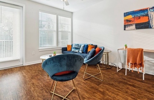 Moseley Apartment | Cozy 2BR/2BA Apartment near Military Bases
