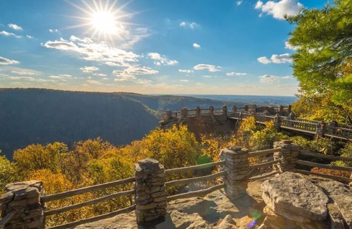Morgantown Apartment | Cozy 2BR Apartment in the Heart of Morgantown-WVU