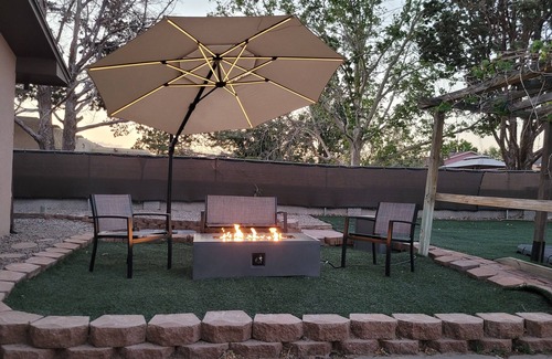 Corrales House | Cozy 3 Bedroom house with Pool Spa and Game Room