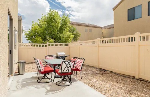 North Las Vegas House | cozy 3 bedroom house