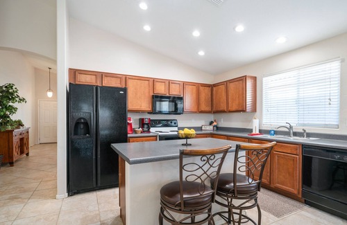 Alta Mesa House | Cozy 3BR, 2BA house in a quiet, gated Alta Mesa Community.