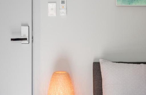 Surry Hills House | Cozy 3BR Getaway 1MinWalkToTrain Bus Shopping Sleeps7