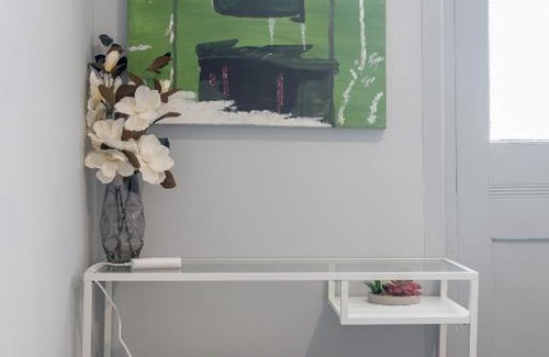 Surry Hills House | Cozy 3BR Getaway 1MinWalkToTrain Bus Shopping Sleeps7