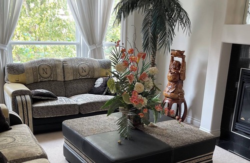 Guildford House | Cozy 4 bedroom house