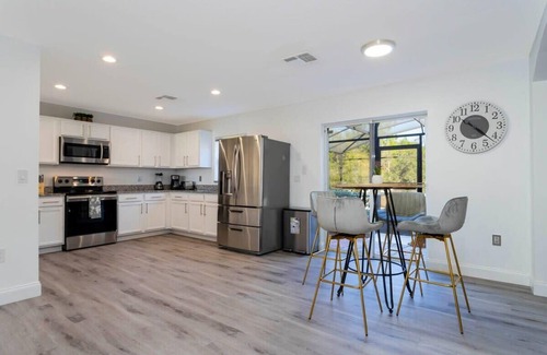 Lake Wilson Preserve House | Cozy 5Bd w/Pool Single Family Close to Disney 106