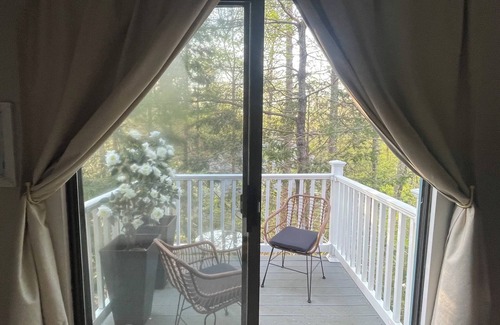 Ogunquit Cabin | Cozy A-frame cabin just a short walk to town.