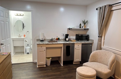 Winston - Salem Apartment | Cozy Accessible Studio Near Wake Forest & Downtown Winston-Salem